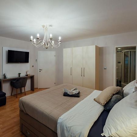 Guesthouse Villa Diana 마카르스카 외부 사진